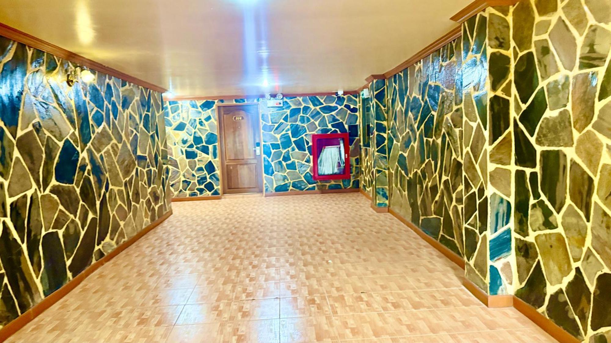 Tiger Lounge 3* Patong