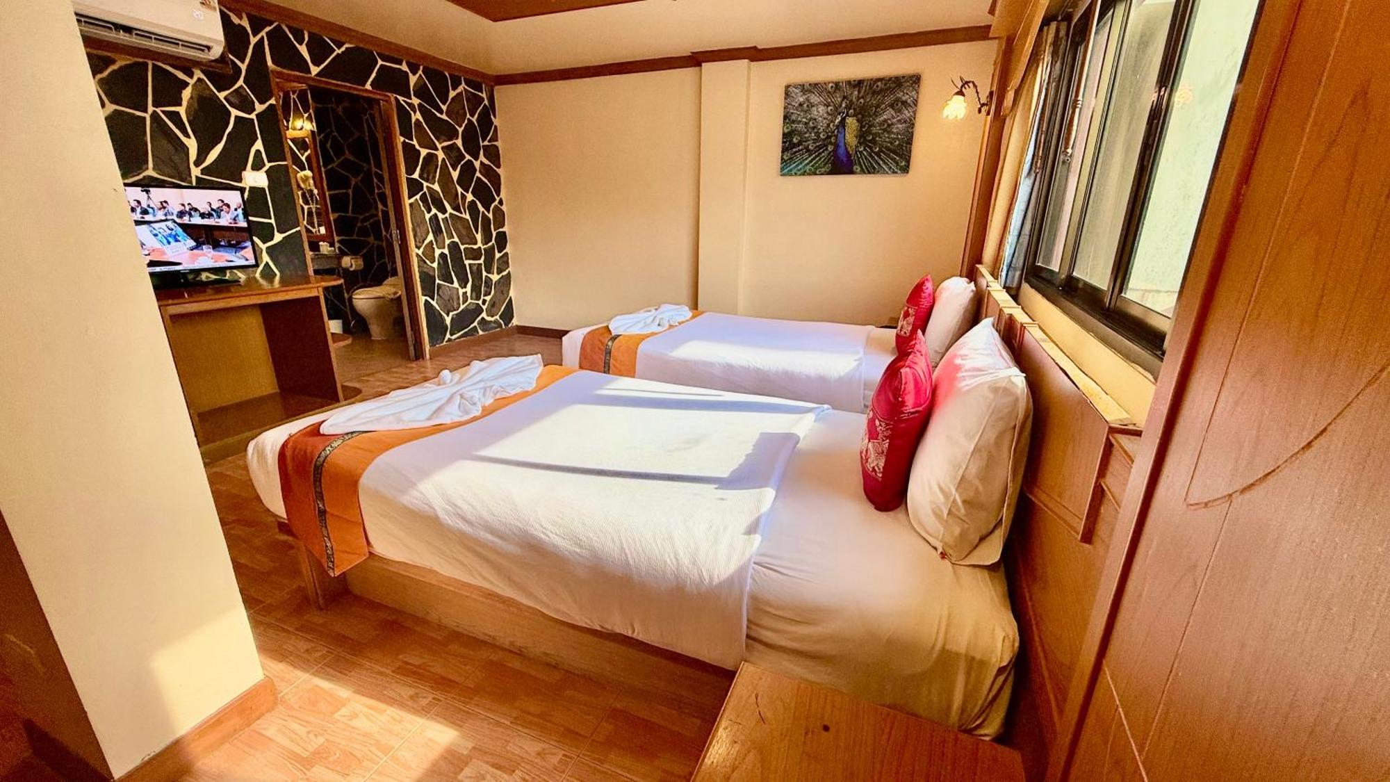 Tiger Lounge Hotel Patong