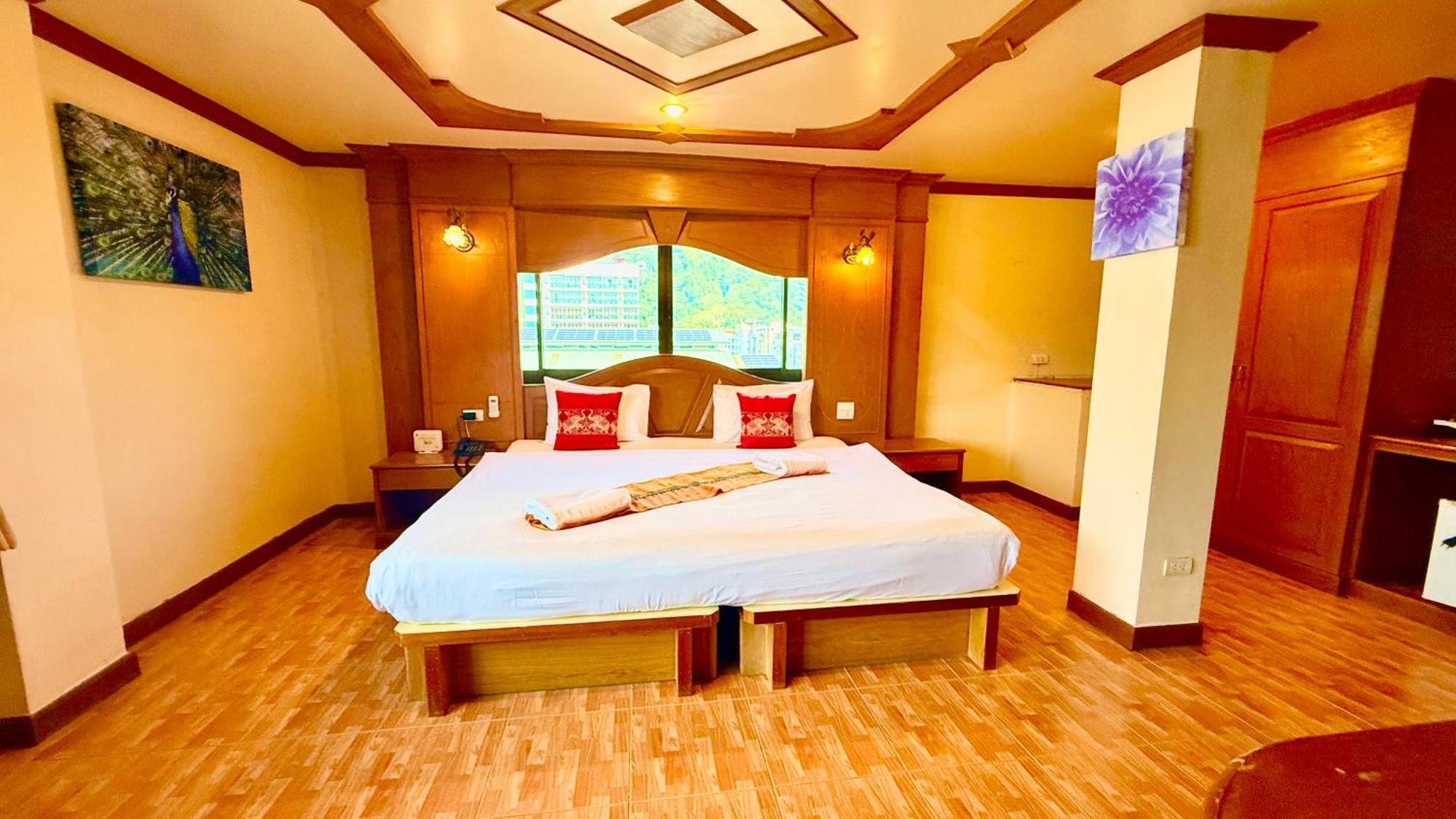 Hotel Tiger Lounge 3*