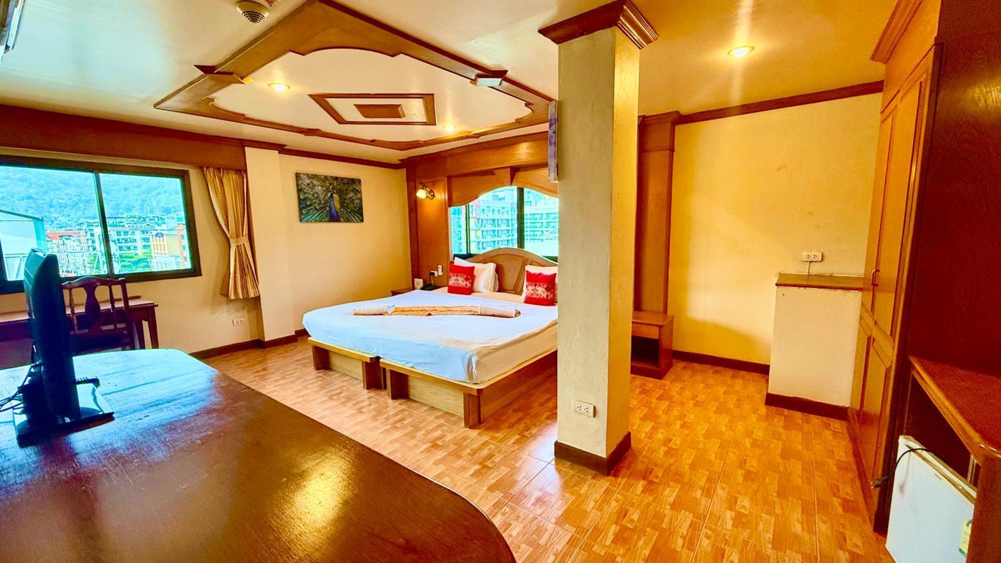 Tiger Lounge 3* Patong
