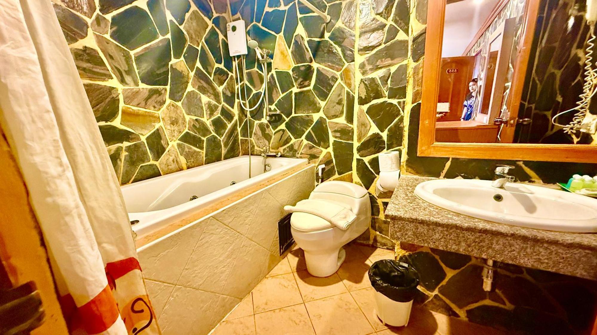 Tiger Lounge 3* Patong